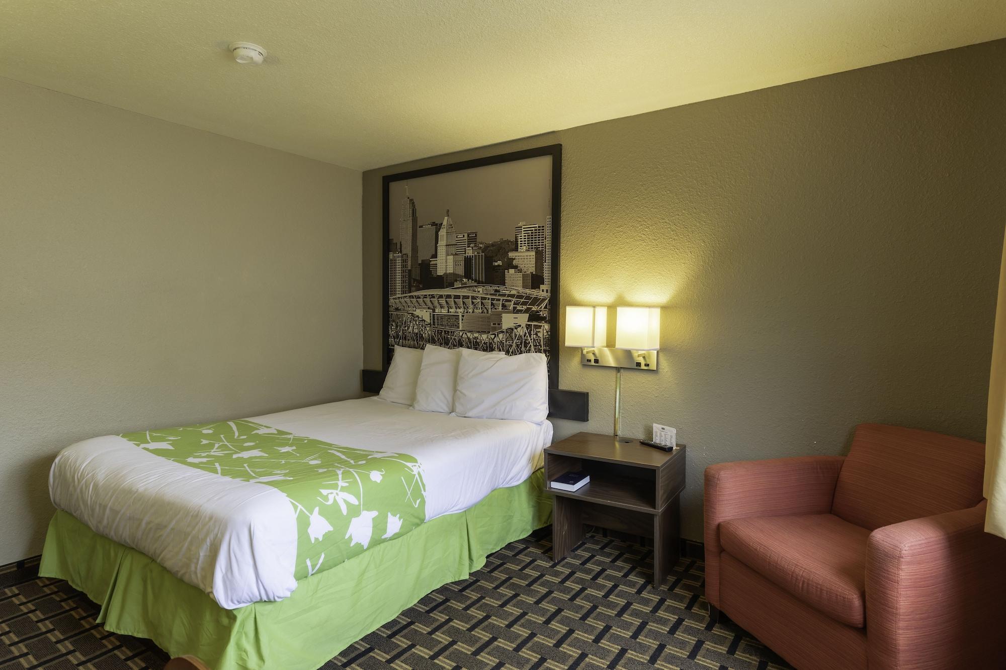 Rodeway Inn Florence - Cincinnati South Exteriér fotografie